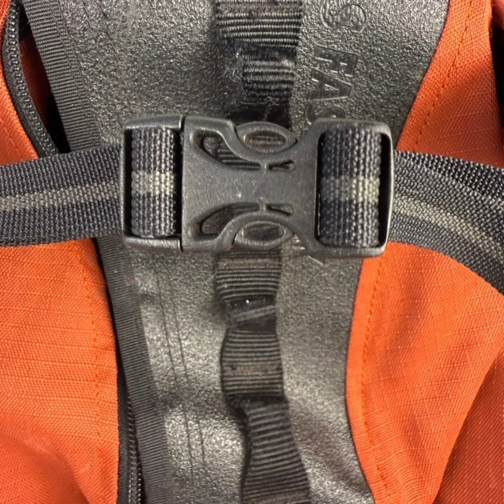 Atlas Snow Shoe Company Hiking Backpack Pocket Travel